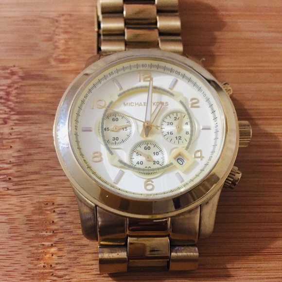 MICHAEL KORS IMPRESSIVE MENS WATCH - Picture 1 of 5